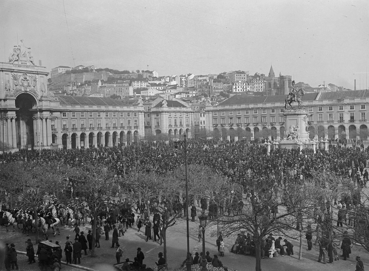 Victory celebrations in Praca do Comercio, Lisbon, 1918  by Unbekannt Unbekannt
