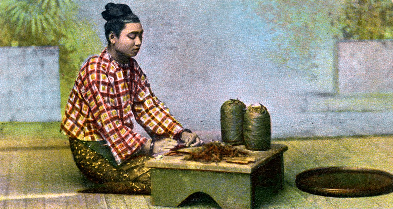 Puro yapan Birmanyalı kadın, 1900