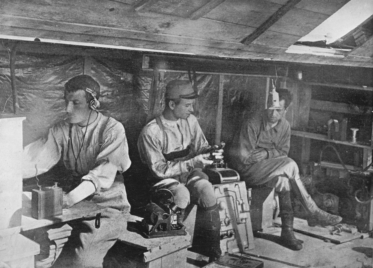 Bir Fransız telefon postası, 1915 by Unbekannt