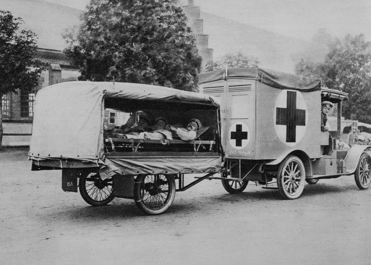 Bir Alman ambulansı, Doğu Cephesi, I. Dünya Savaşı, 1915 by Unbekannt