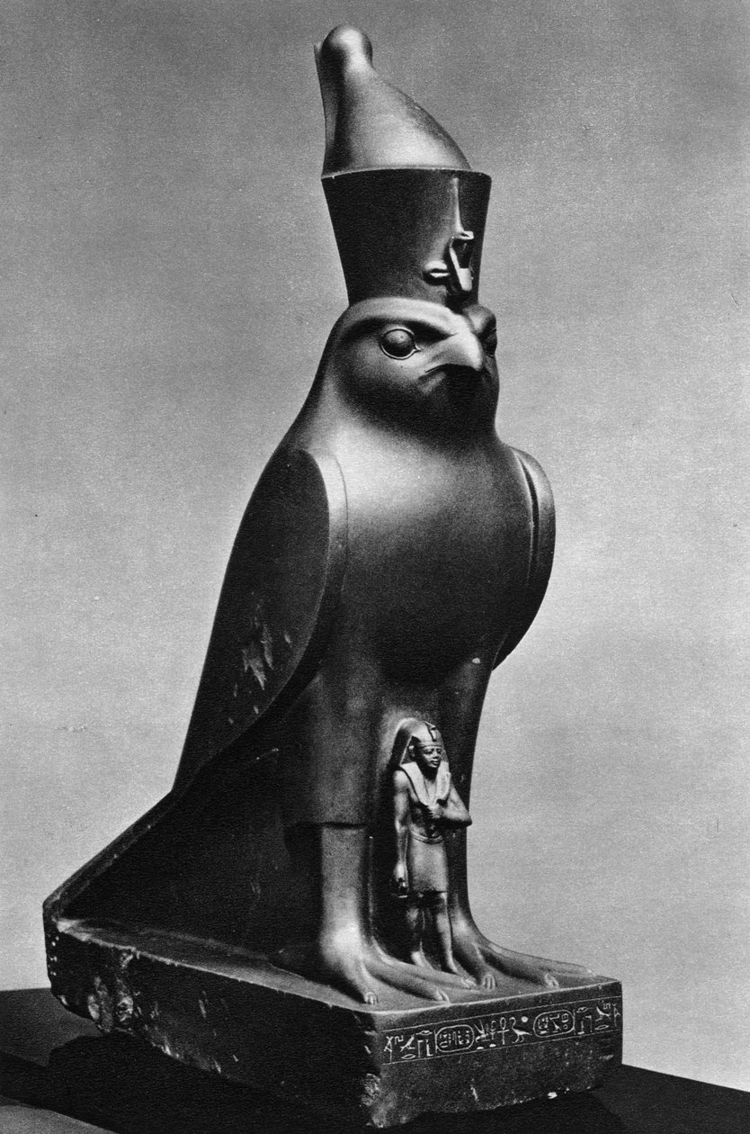 Kral Nectanebo I 380 BC-362 BC, c370 BC 1936 ile bir Horus şahini by Unbekannt