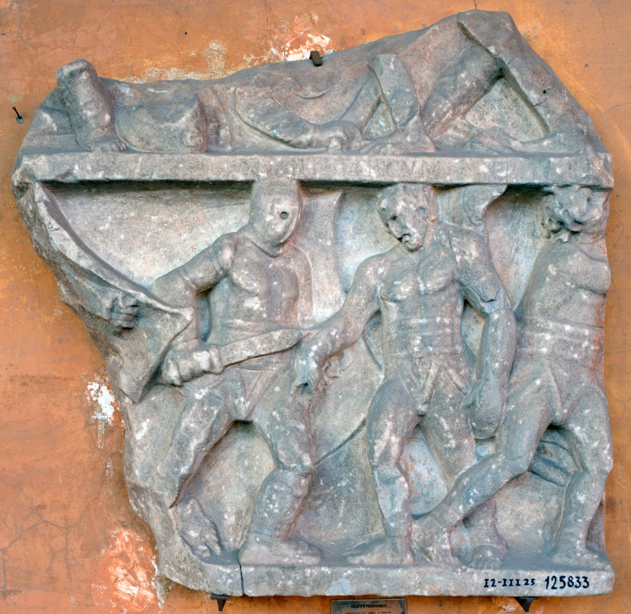 Secutor ve Retiarius arasındaki bir kavganın kısma kabartması, 3. yüzyıl, Roma by Unbekannt