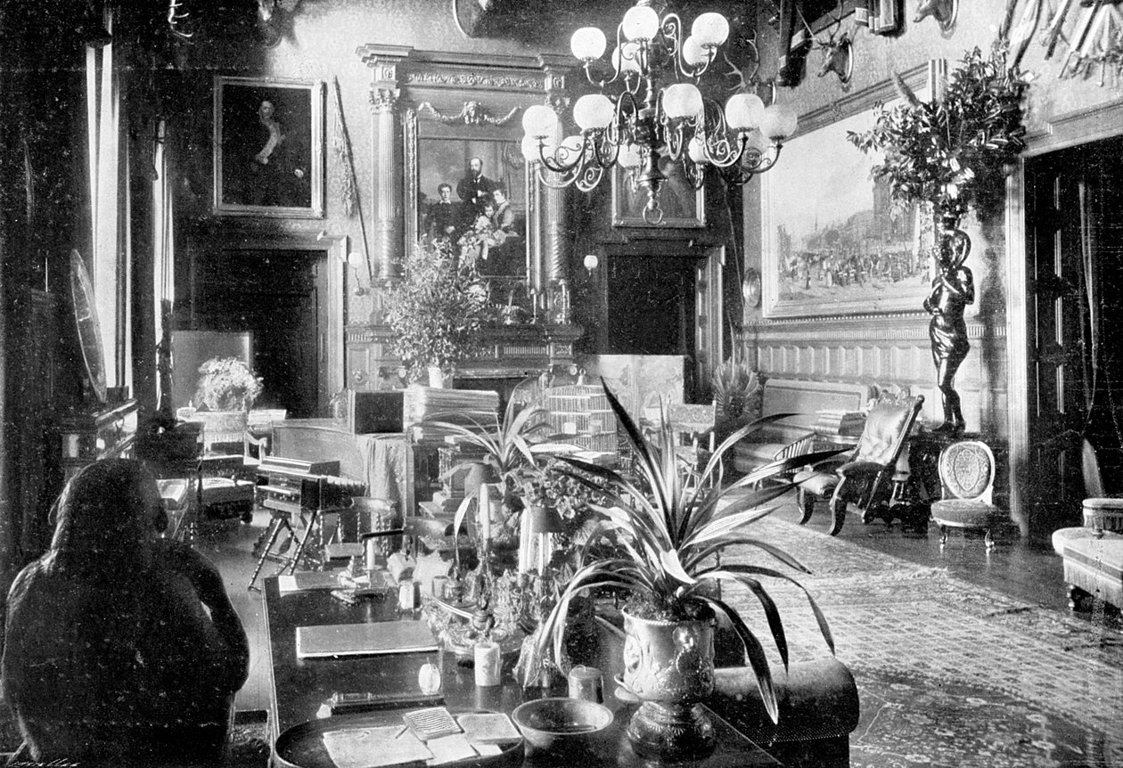 Bir salon, Sandringham House, Norfolk, 1910 by Unbekannt