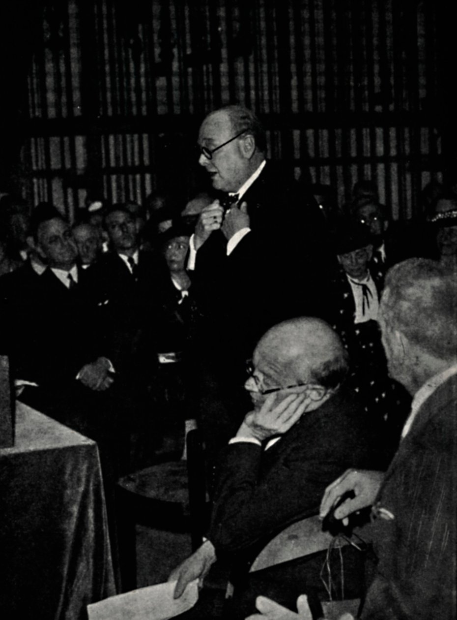 Bir Fransız Seyirciye Hitap Etmek, 24 Eylül 1936, 1945. by Unbekannt