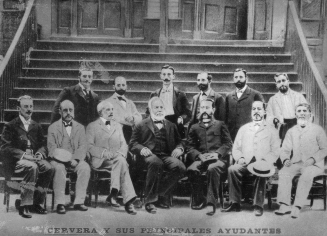 Amiral Cervera ve Kaptan Eulate, c1910 dahil astsubayları by Unbekannt