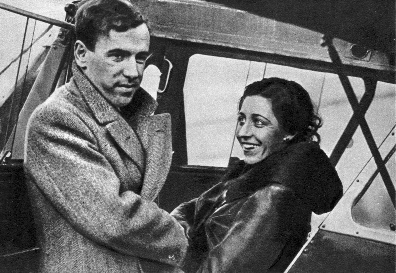 İngiliz havacı Amy Johnson, Cape Town