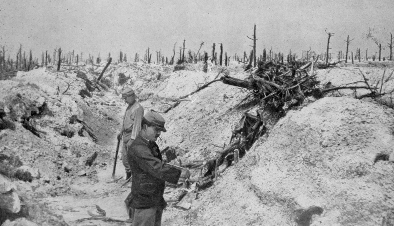 Mesnil, Champagne, Fransa, Birinci Dünya Savaşı, 1915 civarında terk edilmiş bir Alman siperi by Unbekannt