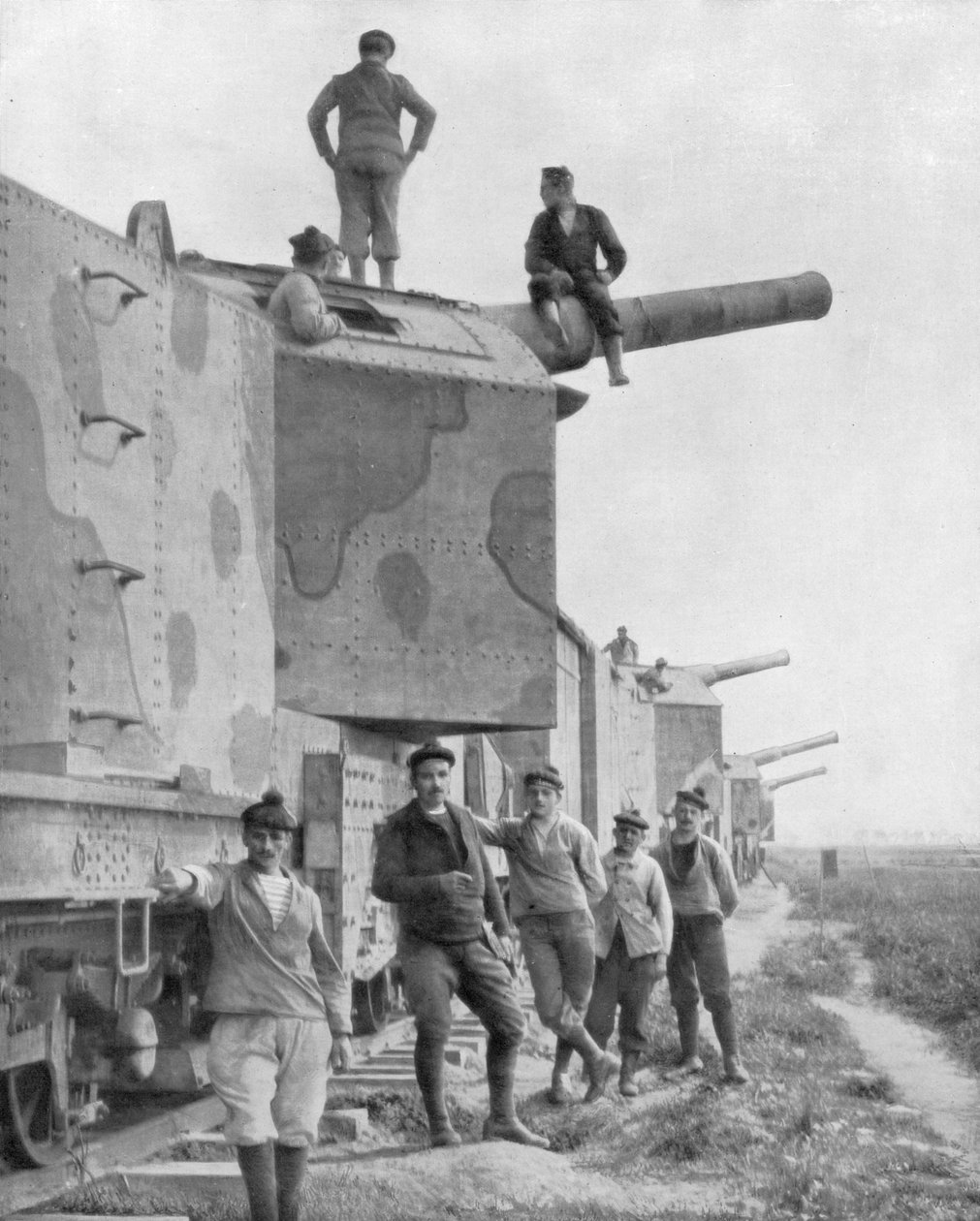Zırhlı bir tren bataryası, 1918 by Unbekannt