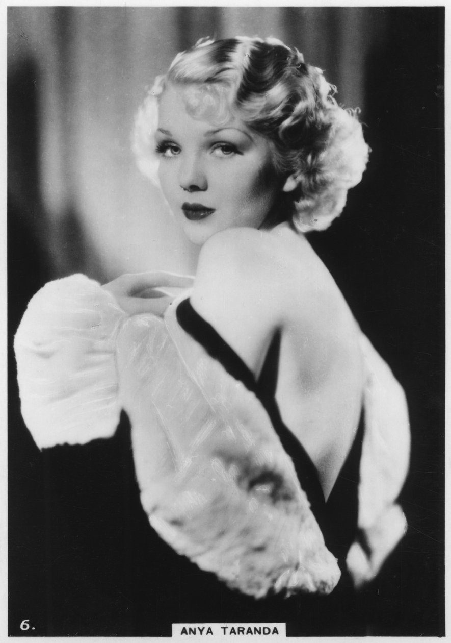 Anya Taranda, Amerikalı model, şov kızı ve aktris, c1938 by Unbekannt