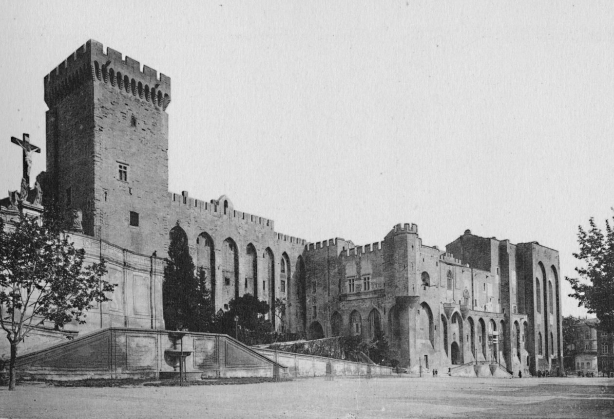 Avignon - Papalar Sarayı, c1925 by Unbekannt