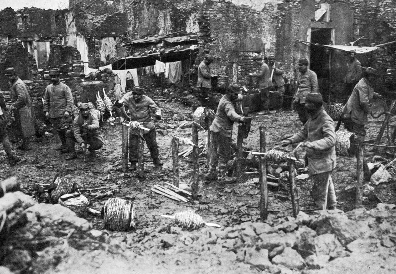 Dikenli tel sarma, Verdun savunması, Fransa, Birinci Dünya Savaşı, 1916, c1920 by Unbekannt