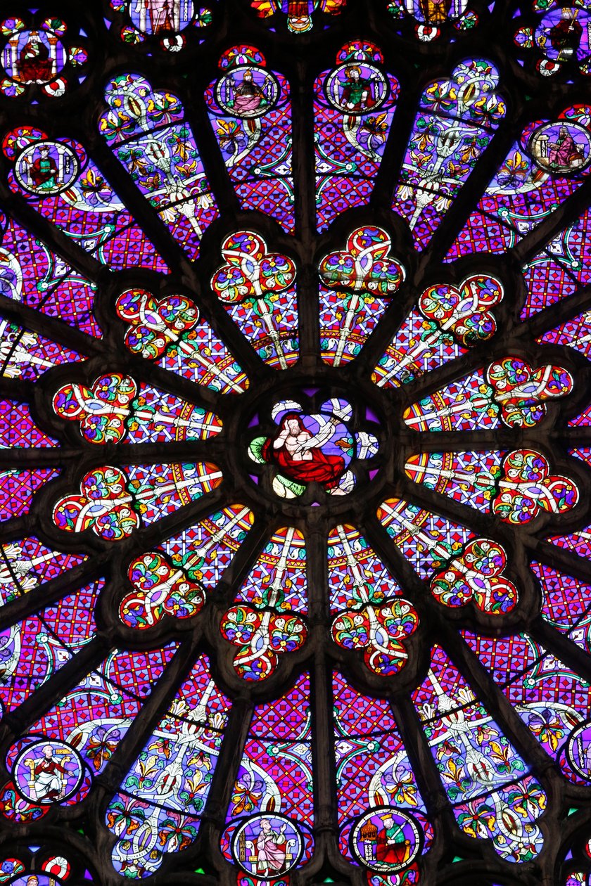 St, Denis Bazilikası, Kuzey transept, Vitray Pencere (bir detay), Orta kapının üstündeki gül pencere, Saint-Denis, Fransa by Unbekannt