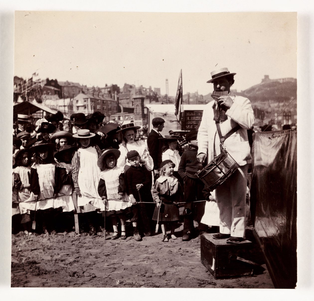 Plaj şovmen, c 1905 by Unbekannt