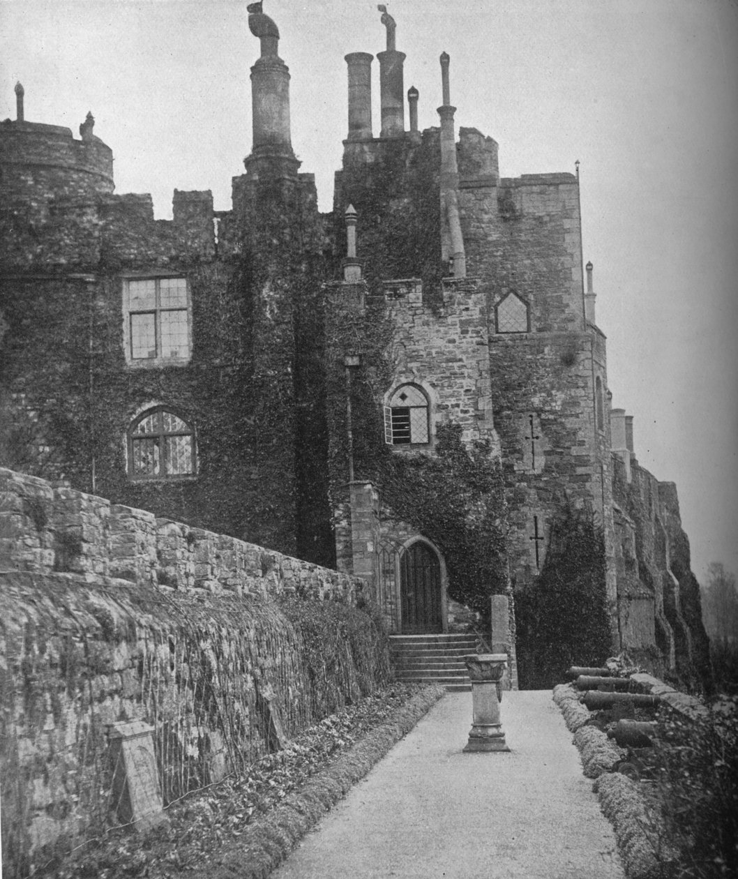 Berkeley Kalesi, Rt. Tatlım. Lord Fitzhardinge, c1913 by Unbekannt