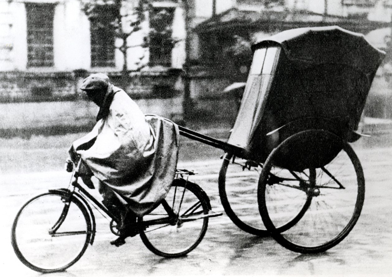 Bisiklet taksi, Alman işgali altındaki Paris, 1940-1944 by Unbekannt