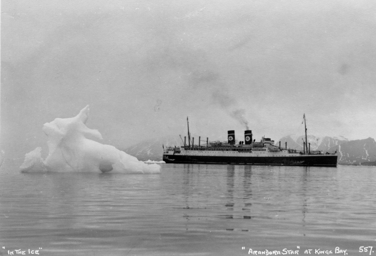 Blue Star Lines yolcu gemisi SS Arandora Star, Kongsfjorden, Spitzbegen, Norveç, 1929 by Unbekannt