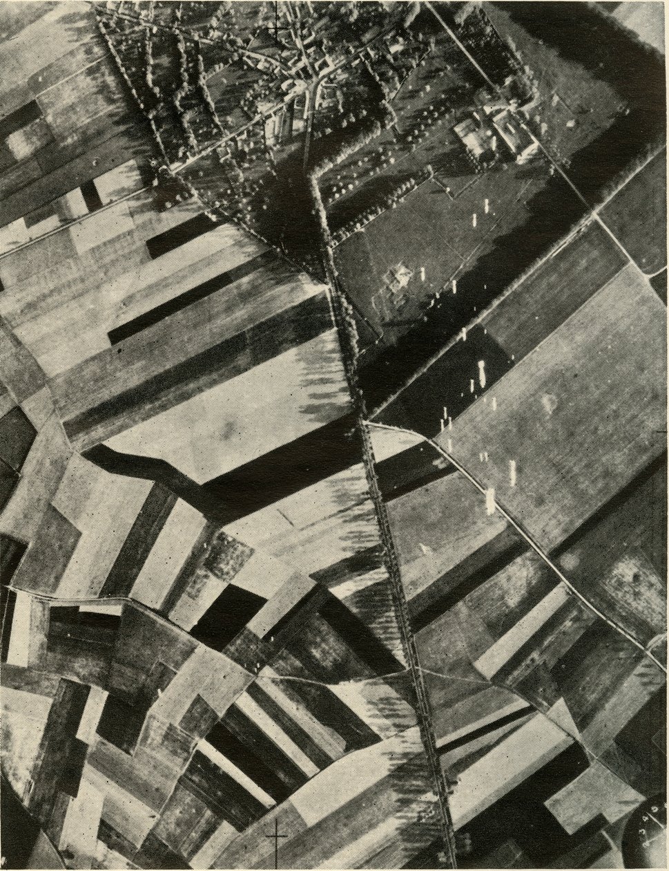 Düşman Konvoyuna İngiliz Bombaları, 1939-1940, 1941. by Unbekannt