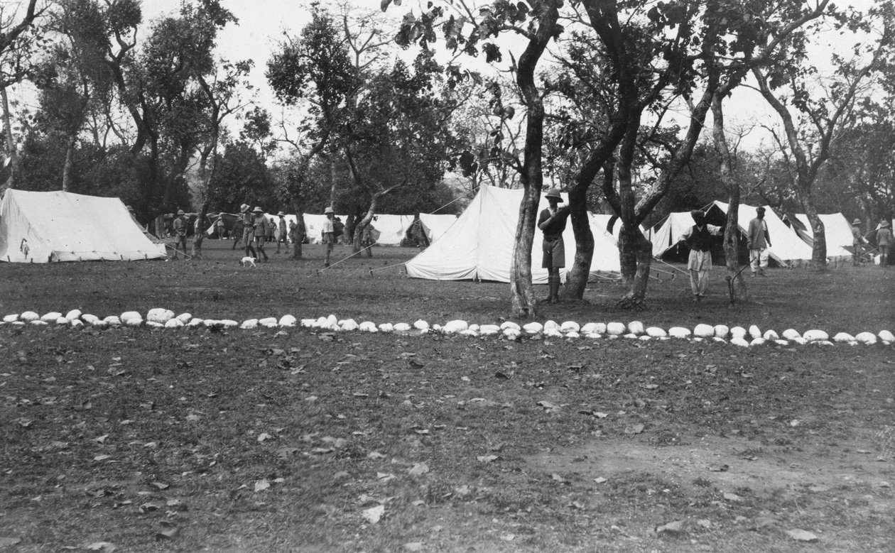 İngiliz ordusunun Yamuna nehri kıyısındaki kampı, Hindistan, 1917 by Unbekannt
