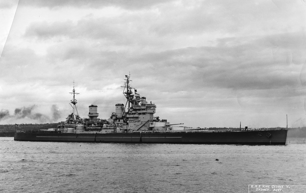 İngiliz savaş gemisi HMS King George V, Sidney, Avustralya, 1945 by Unbekannt