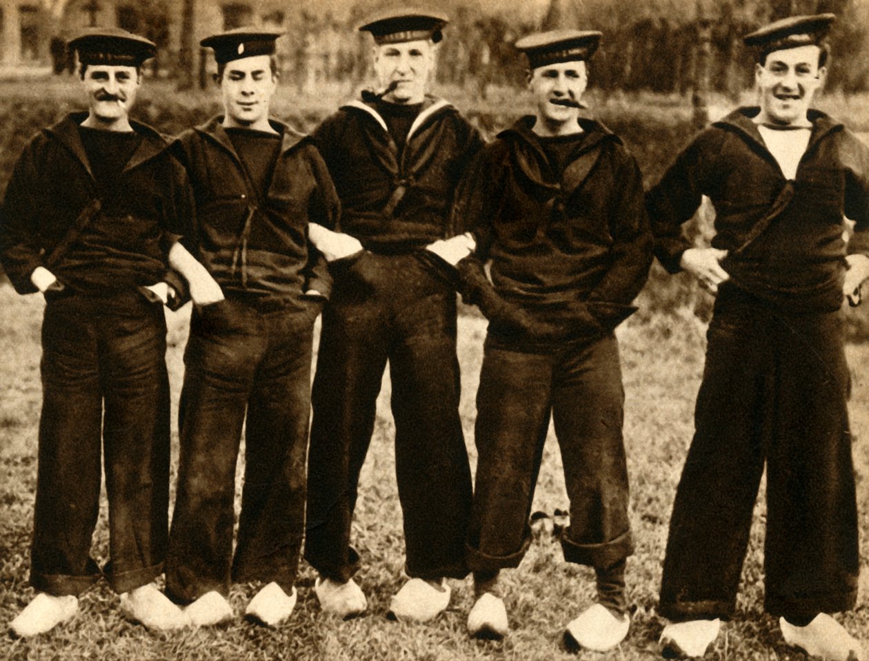 Hollandalı takunya giyen İngiliz denizciler, Birinci Dünya Savaşı, 1914-1918, 1933. by Unbekannt