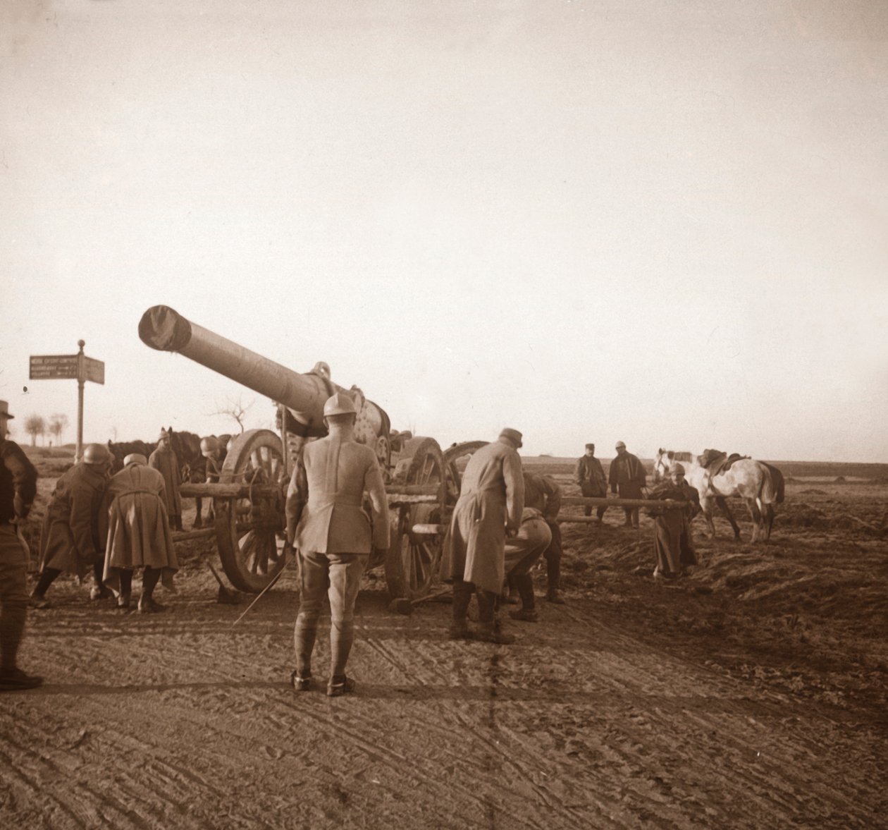 Parçalanmış ağır topçu, Somme, kuzey Fransa, c1914-c1918 by Unbekannt