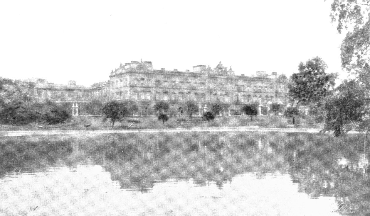 Buckingham Sarayı, Victoria zamanında, 1901. by Unbekannt