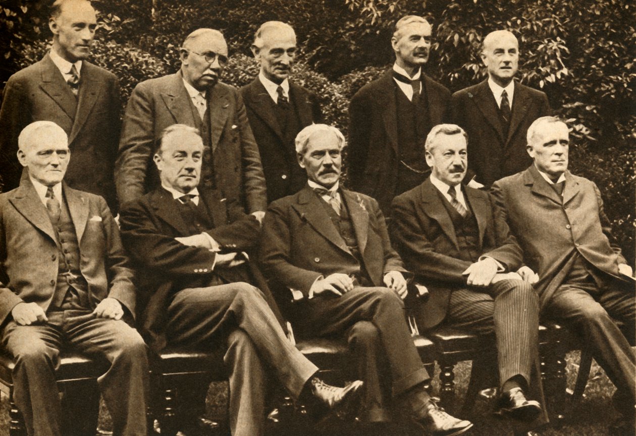 Ulusal Hükümet Kabinesi, 1931, 1933. by Unbekannt