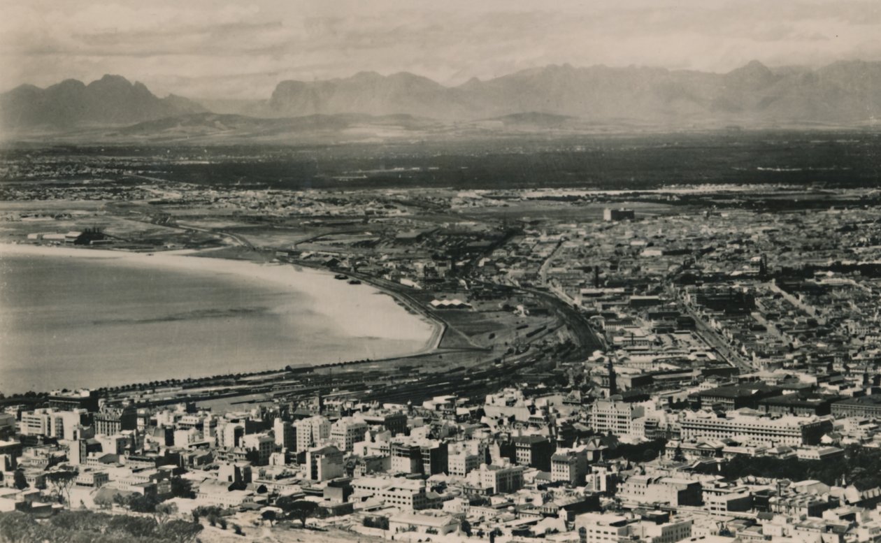 Cape Town - Stellenbosch ve Hottentots Holland Dağları, Güney Afrika ile Table Bay. by Unbekannt