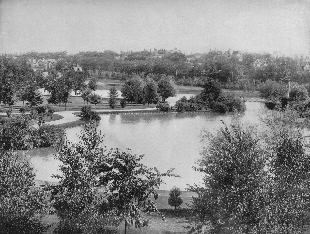Central Park, Minneapolis, c1897. by Unbekannt