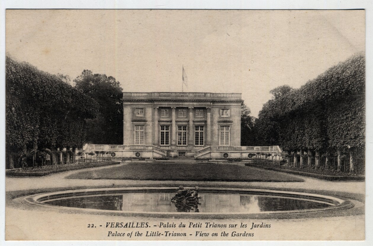 Chateau de Versailles: Bahçelerdeki Akran Trianon Sarayı