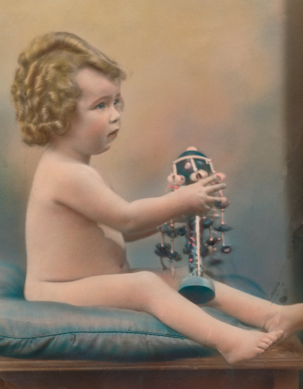 oyuncaklı çocuk, c1920 by Unbekannt