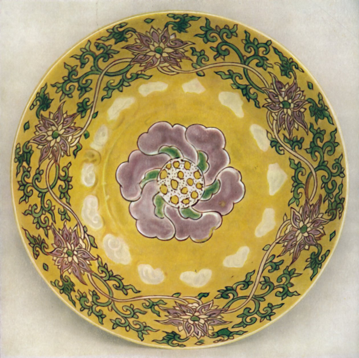 Çin Emaye Boyalı Porselen Kase. Chia Ching Dönemi, 1522-1566, 1928 by Unbekannt
