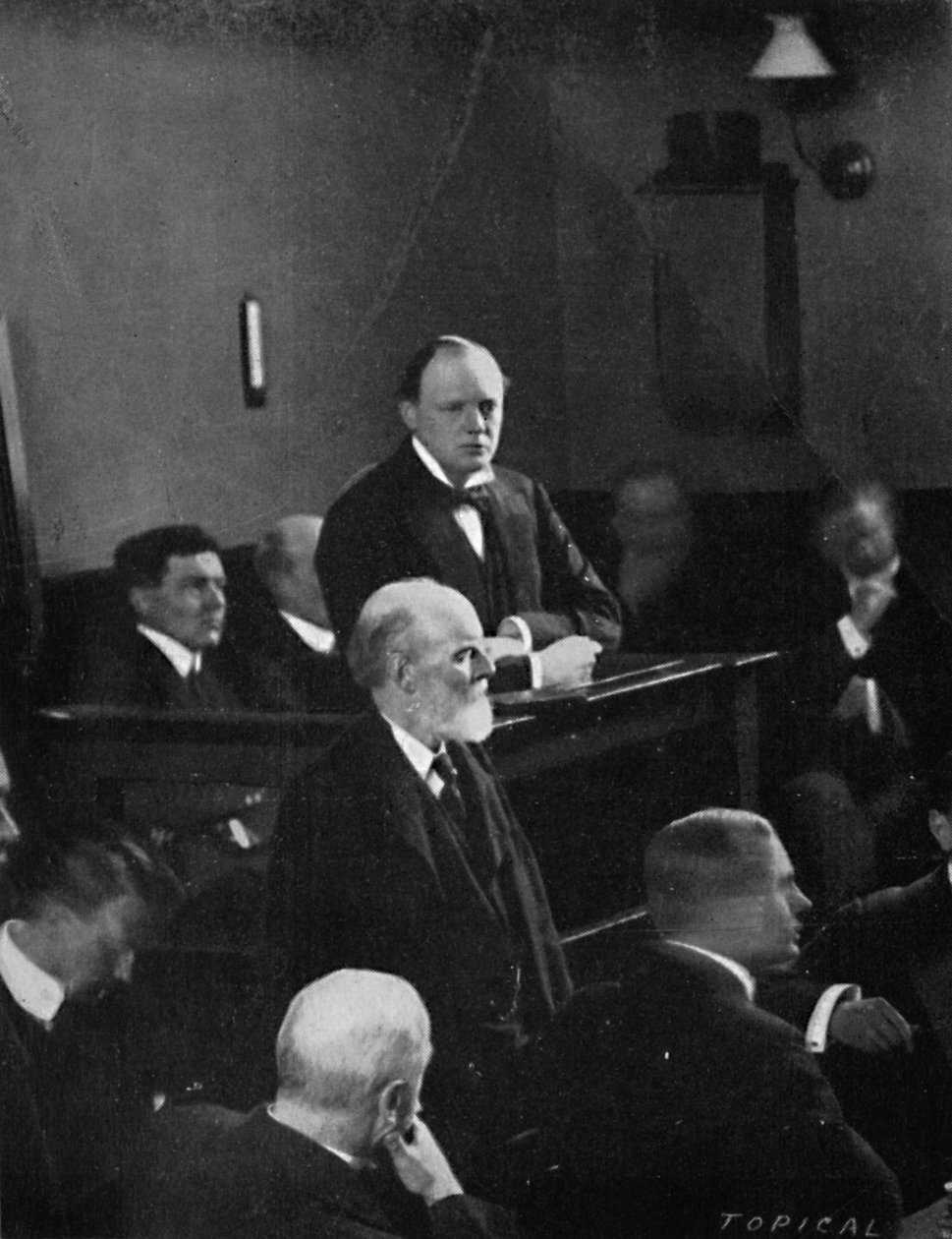 Churchill, Sidney Street olayıyla ilgili ifade veriyor, 1911, 1945 by Unbekannt