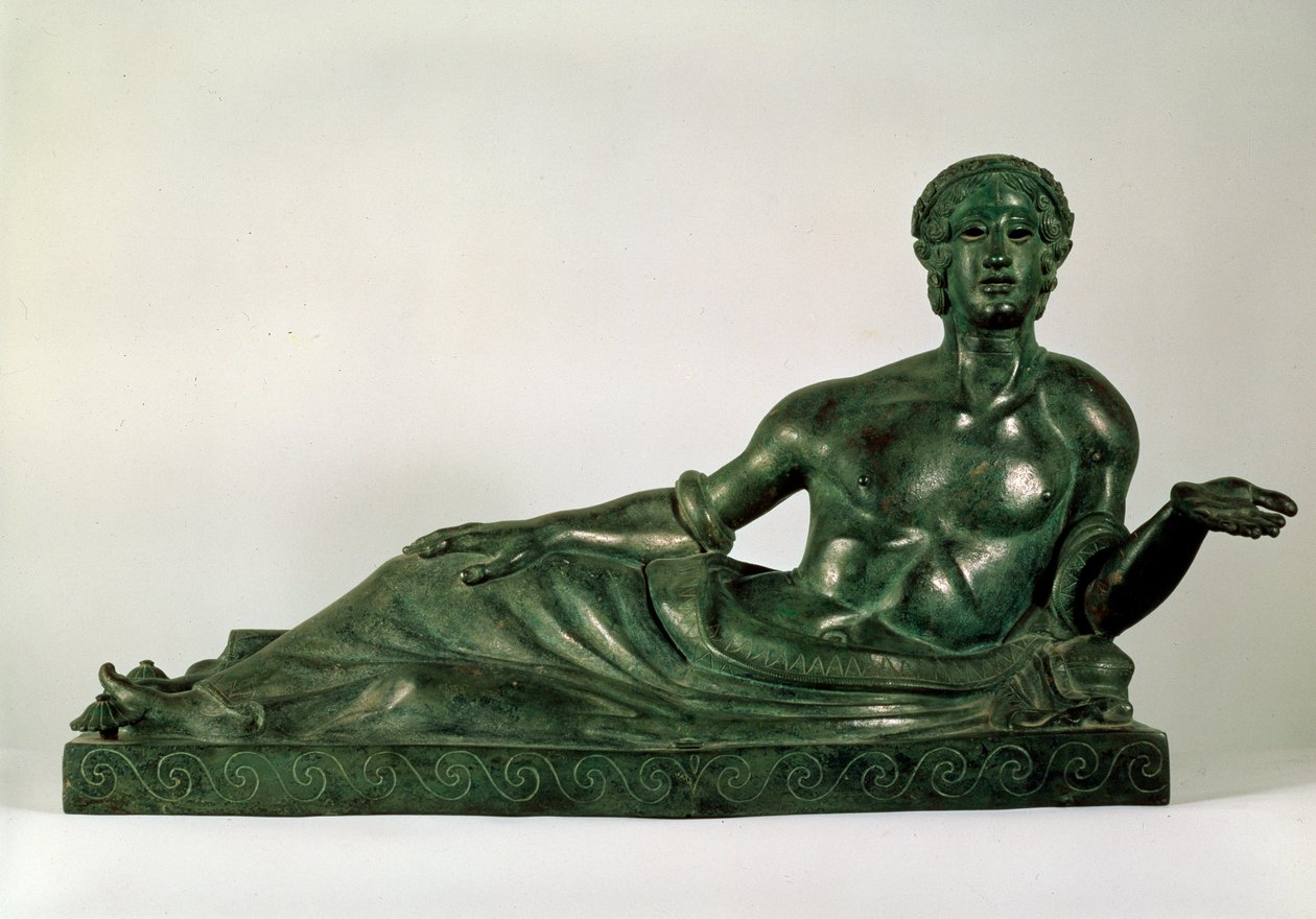 Yatan bir Gençlik Etruria şeklinde Cinerary Urn, MÖ 4. yüzyılın başlarında by Unbekannt
