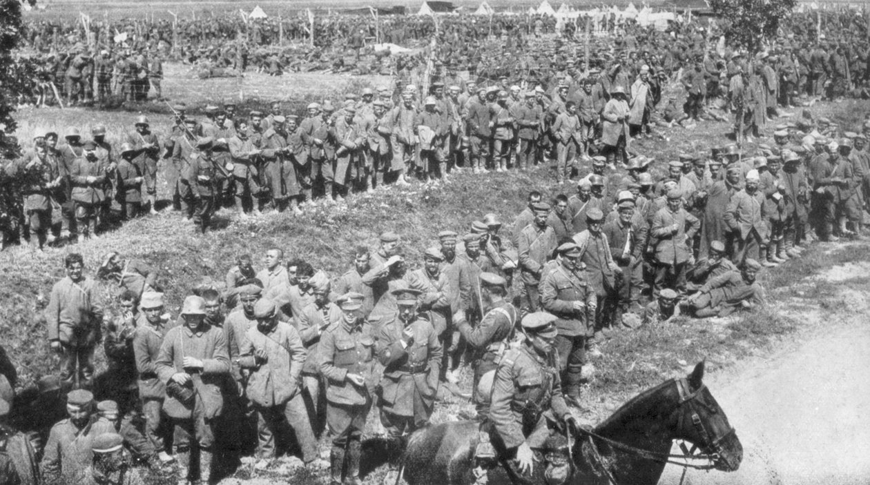 Alman mahkumların sütunları, Somme, Fransa, 1918 by Unbekannt