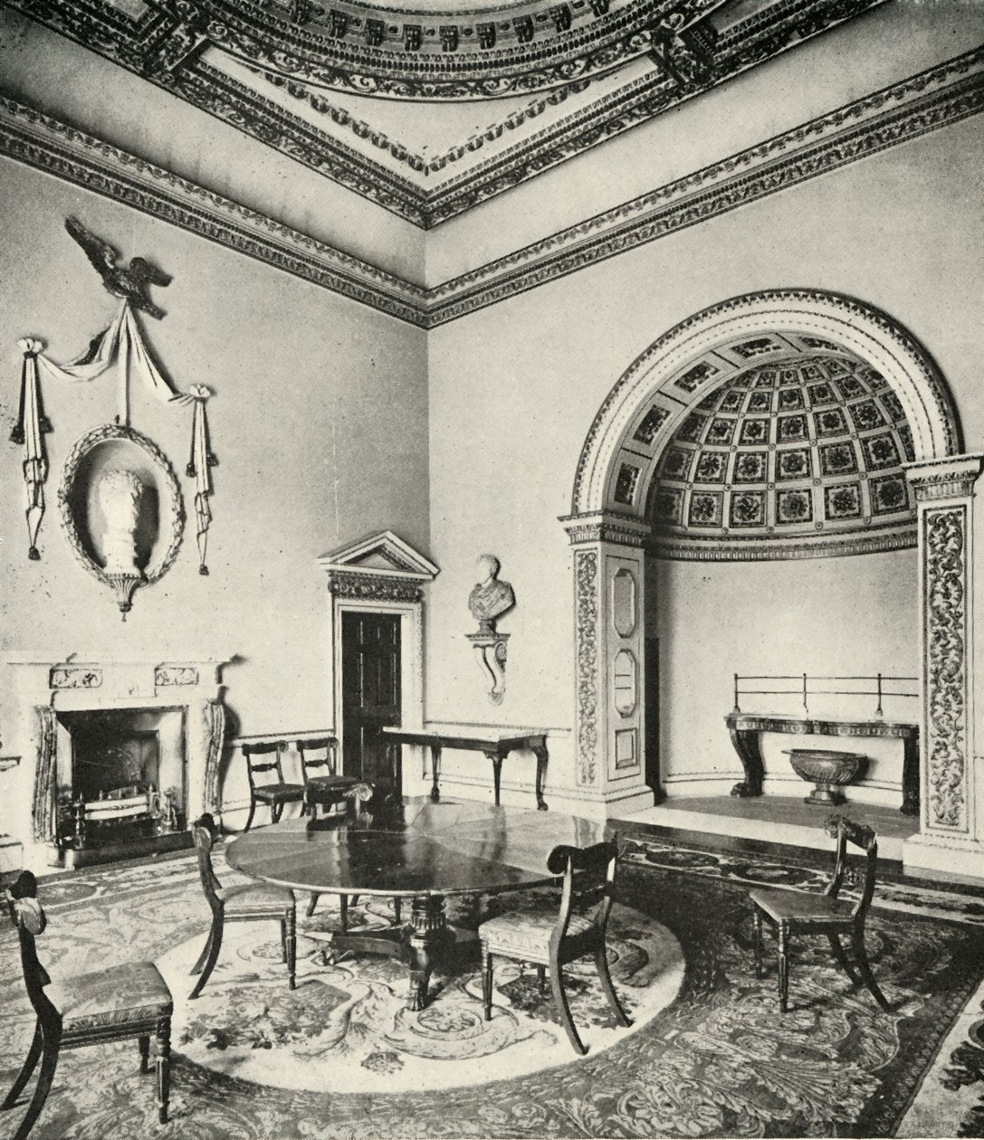 Kontrastlı İç Mekanlar: Palladian - Yemek Odası, Holkham, Norfolk, William Kent, Regency ile by Unbekannt