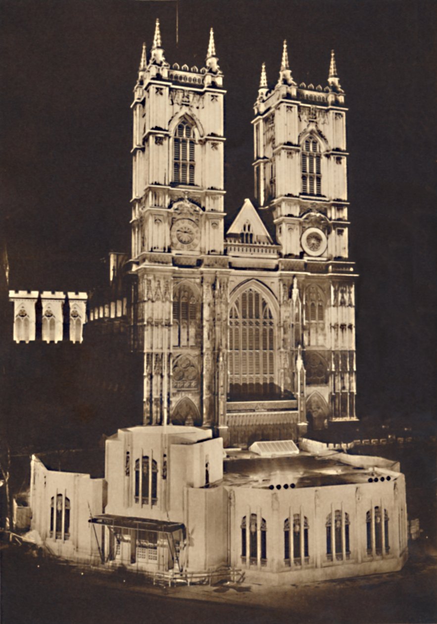 Taç Giydirme Projektör Aydınlatması - Westminster Abbey, 1937 by Unbekannt