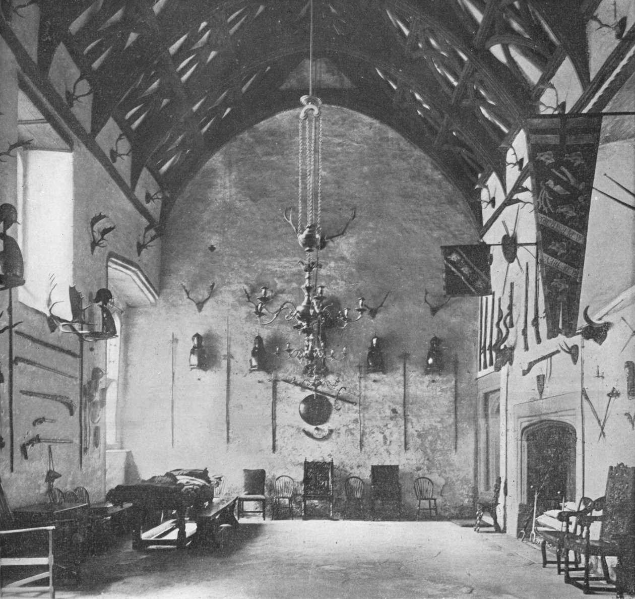 Cotehele House, Cornwall - Edgcumbe Dağı Kontu, 1910 by Unbekannt