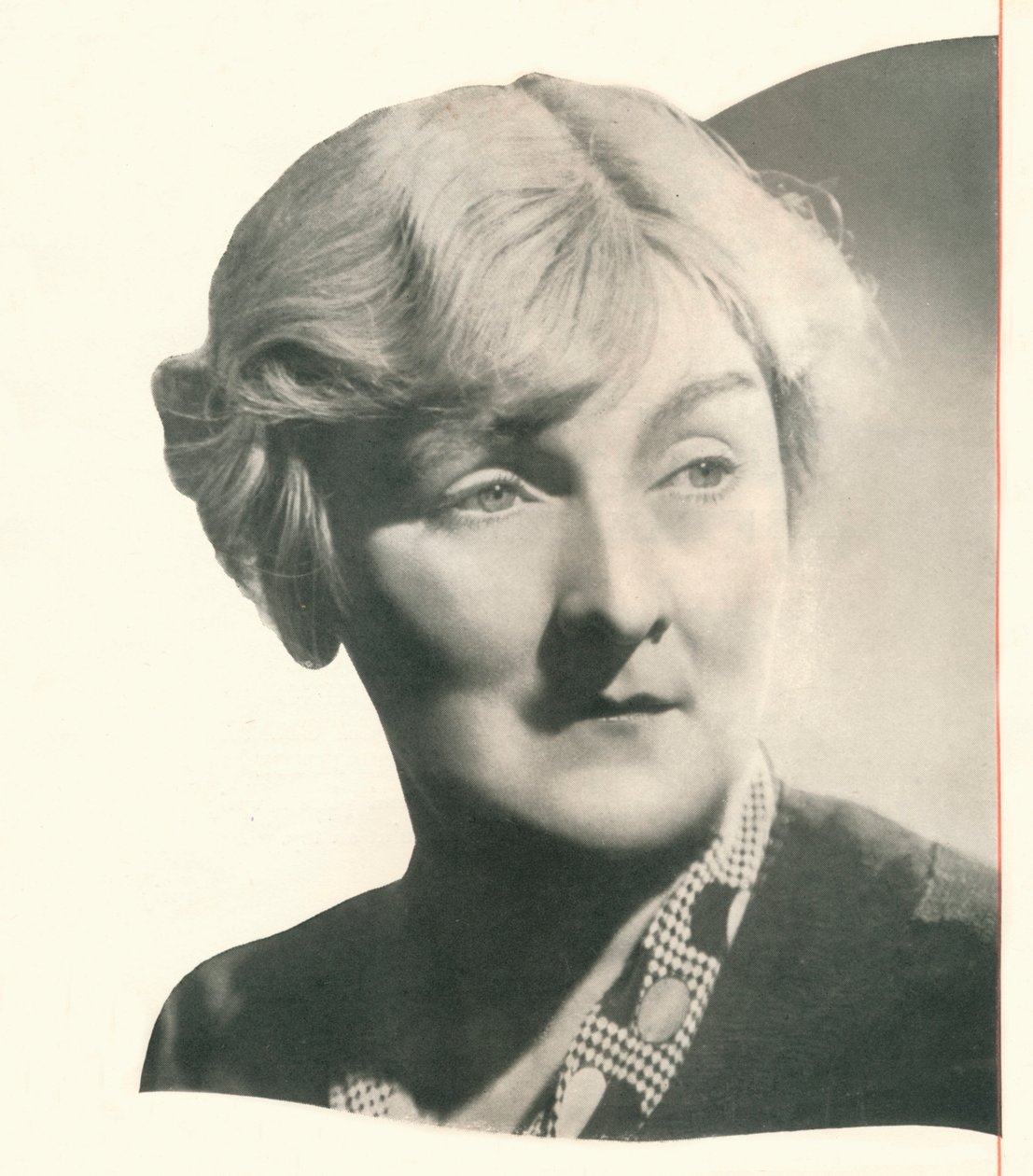 Sybil Thorndike için perde çağrısı Kabinlerin Öncü Bir Parçayı Oynadığı Bir Kokteyl Enth Alır by Unbekannt