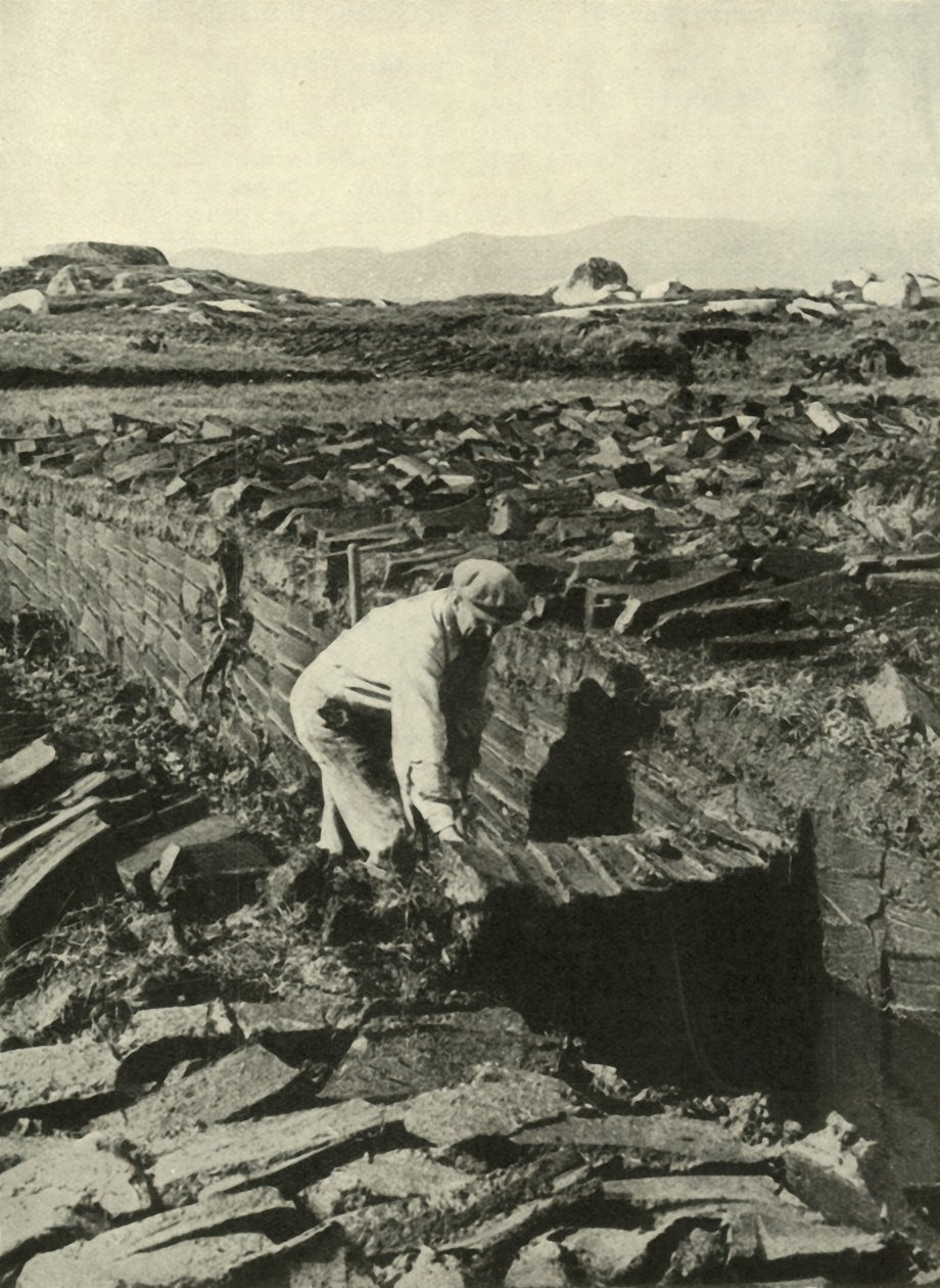 Kesme Turves, c1948. by Unbekannt