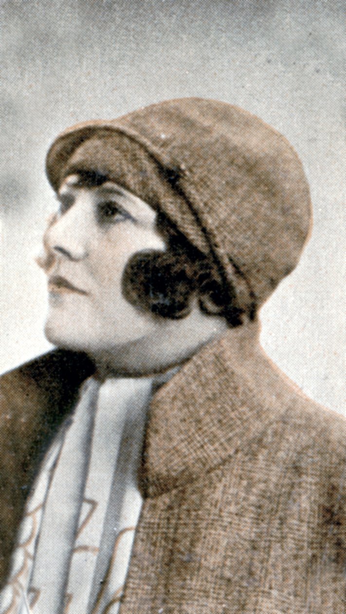 Bayan Fanny Lucy Houston, DBE 1857-1936, 1935 by Unbekannt