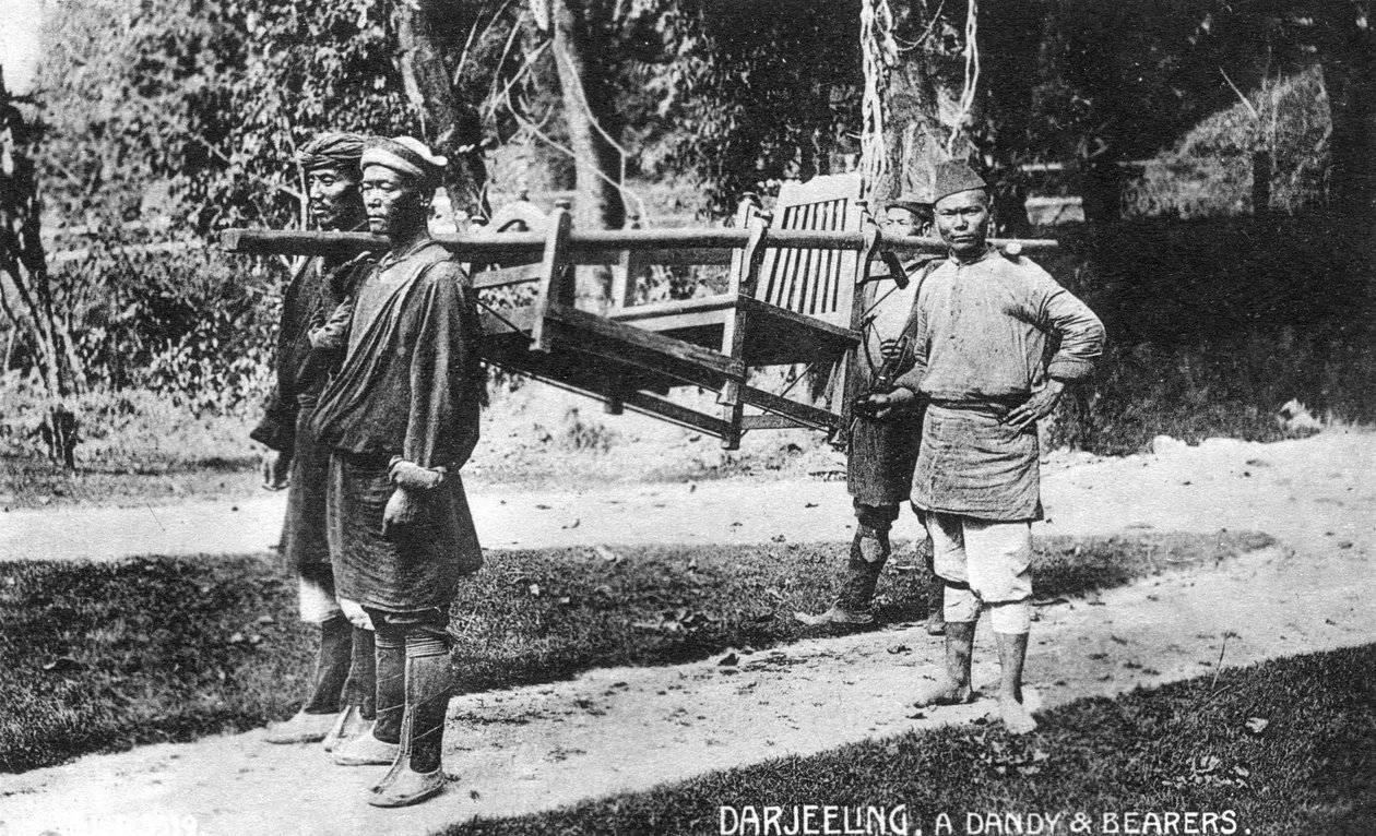 Dandy ve Bearers, Darjeeling, Hindistan, 20. yüzyılın başları by Unbekannt