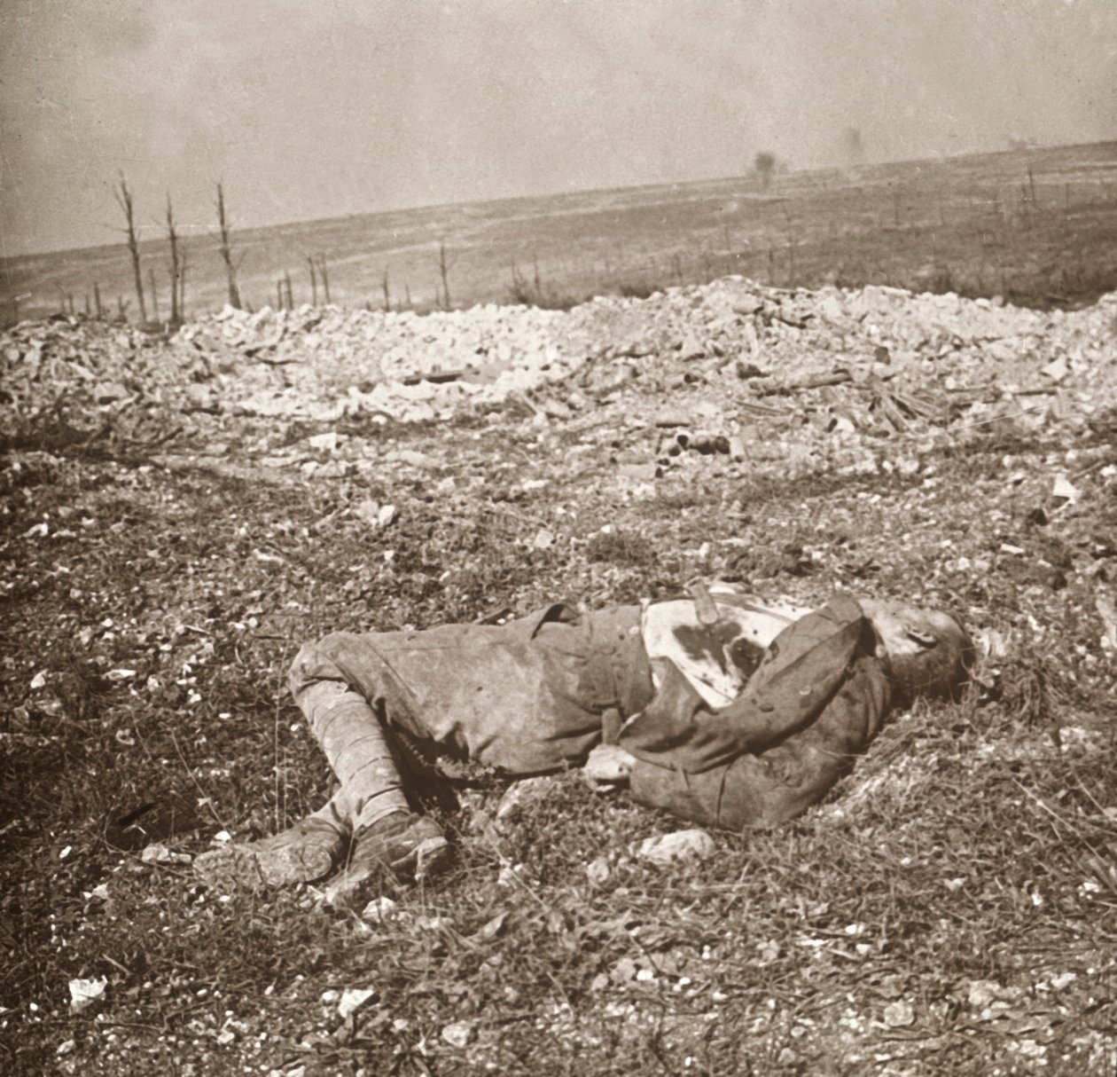 Ölü Alman askeri, Verdun, kuzey Fransa, c1914-c1918. by Unbekannt