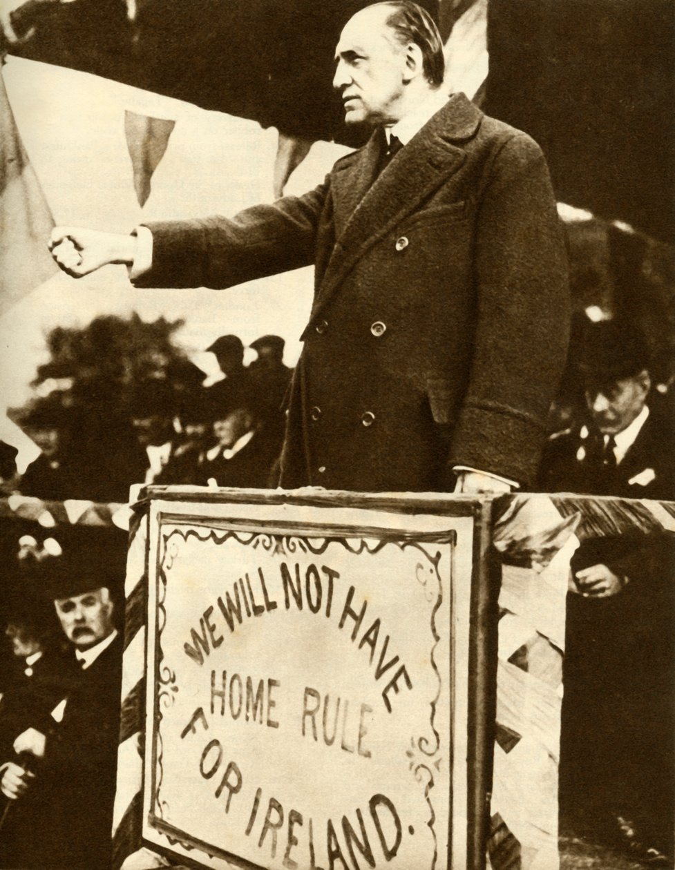 Edward Carson bir konuşma yapıyor, 1912, 1935. by Unbekannt