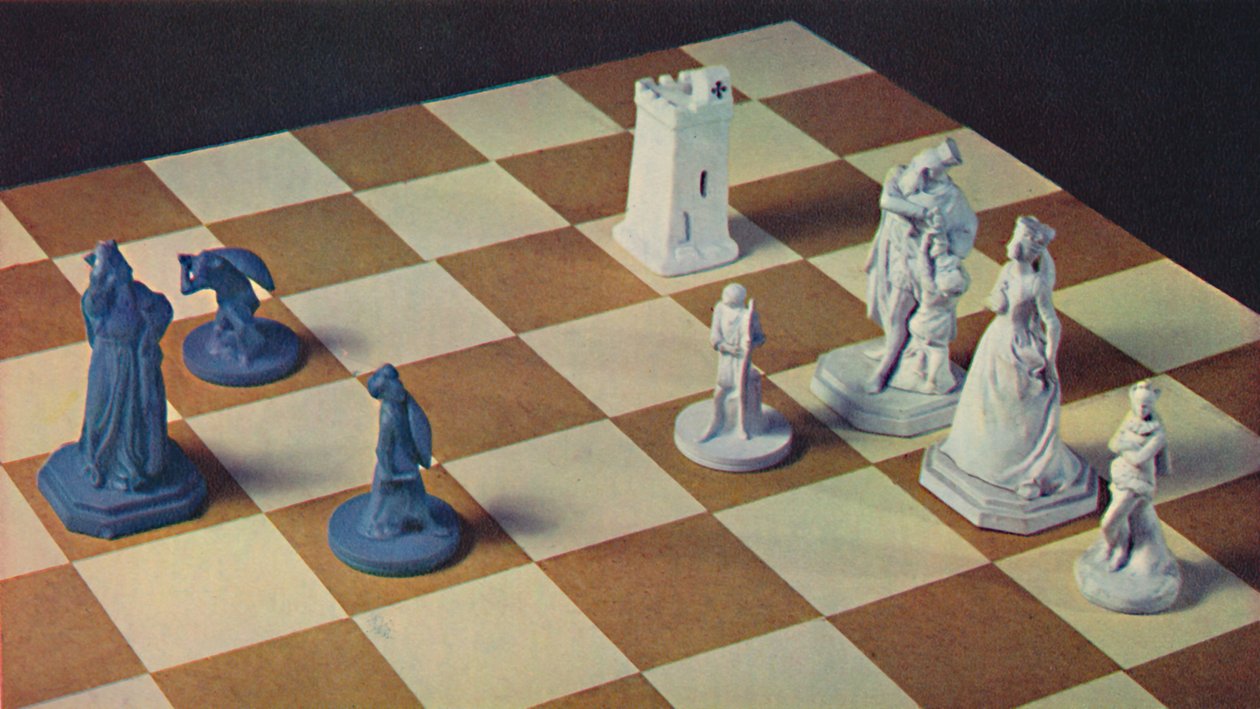 Onsekizinci Yüzyıl Mavi Beyaz Taşlı Satranç Taşları, 1948 by Unbekannt
