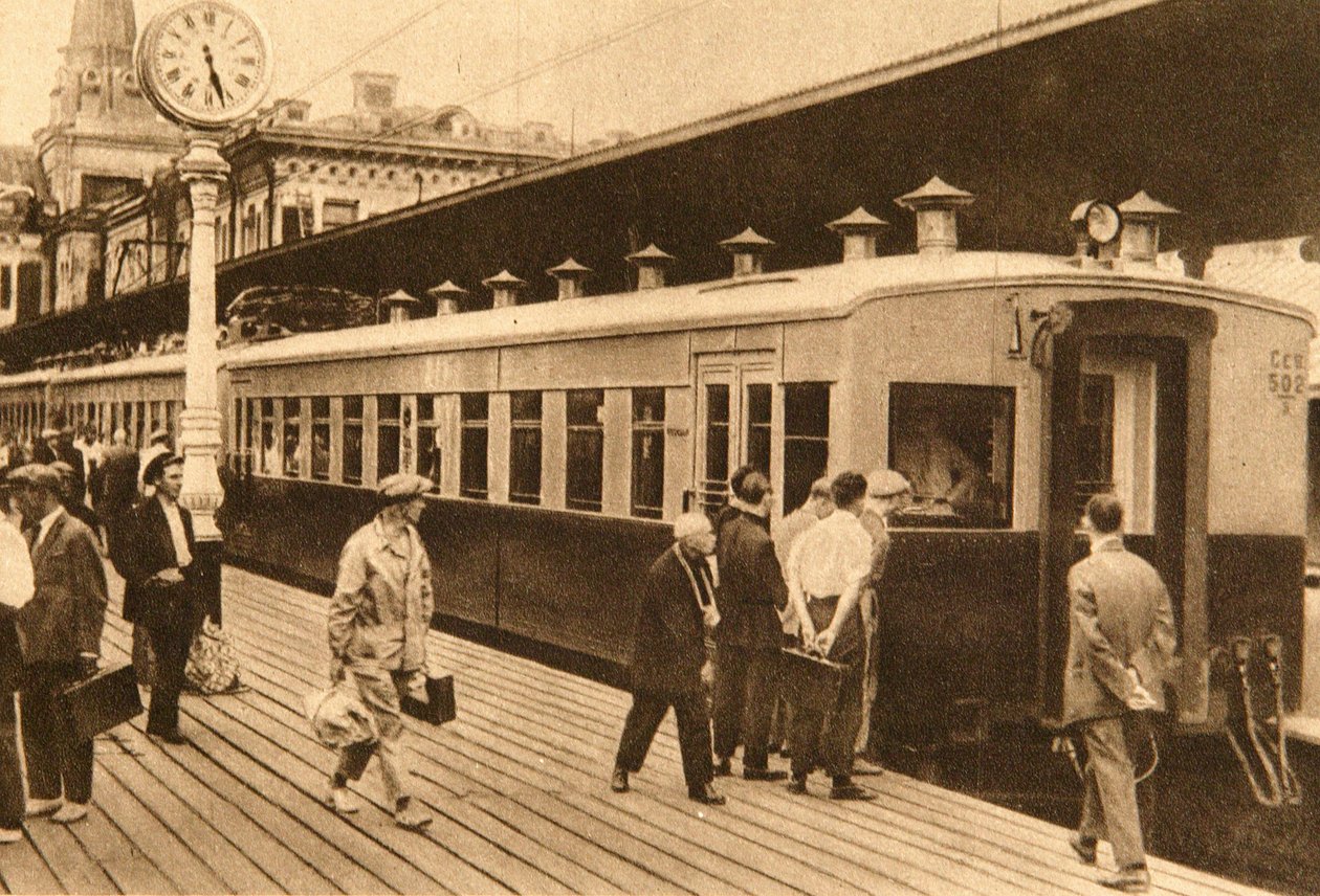 Elektrikli çok üniteli tren, Moskova, SSCB, 1920