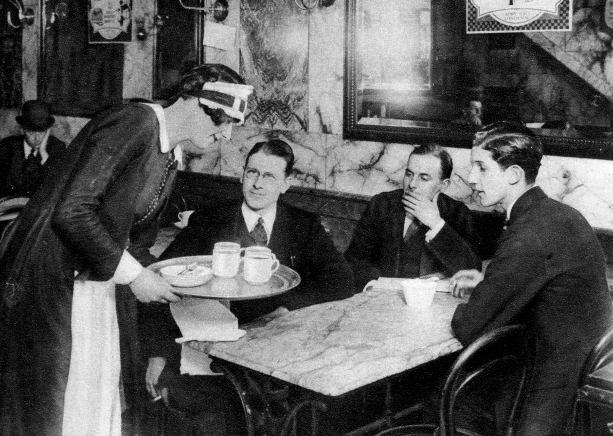 On bir oclock kahvesi, Londra, 1926-1927 by Unbekannt