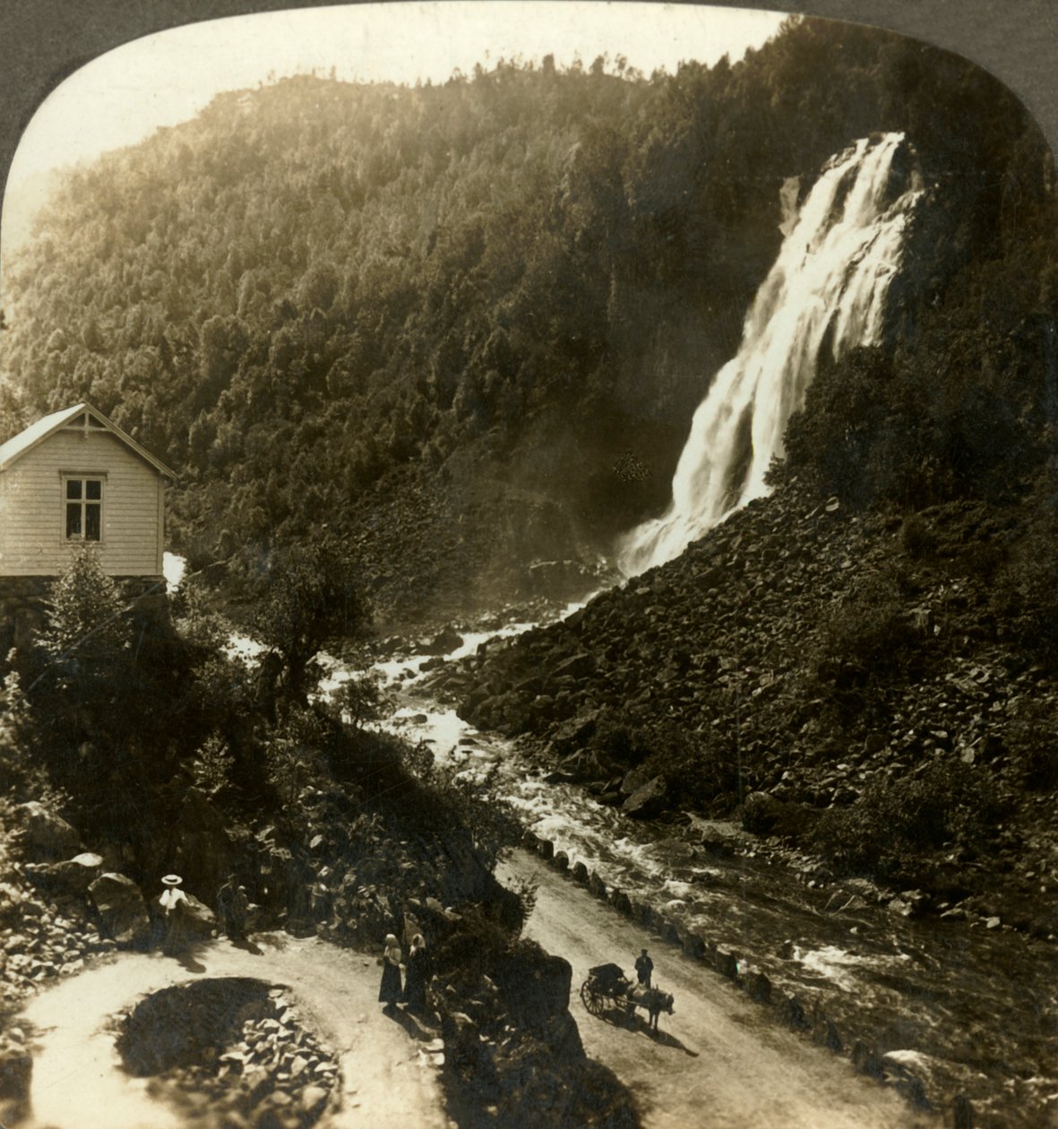 Espelandfos, tüm İskandinavya