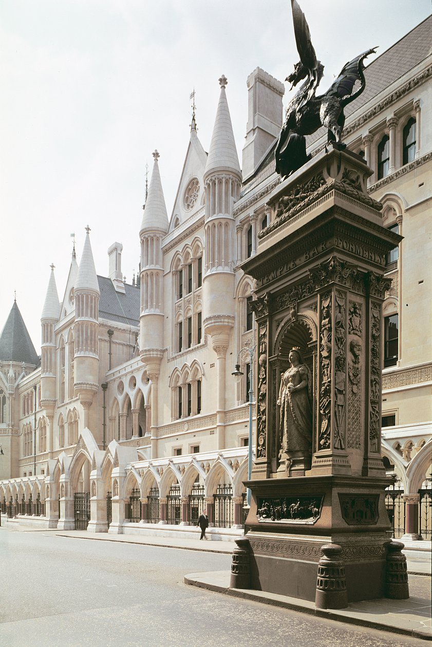 Royal Courts of Justice, Londra girişinin dış görünümü (fotoğraf) by Unbekannt