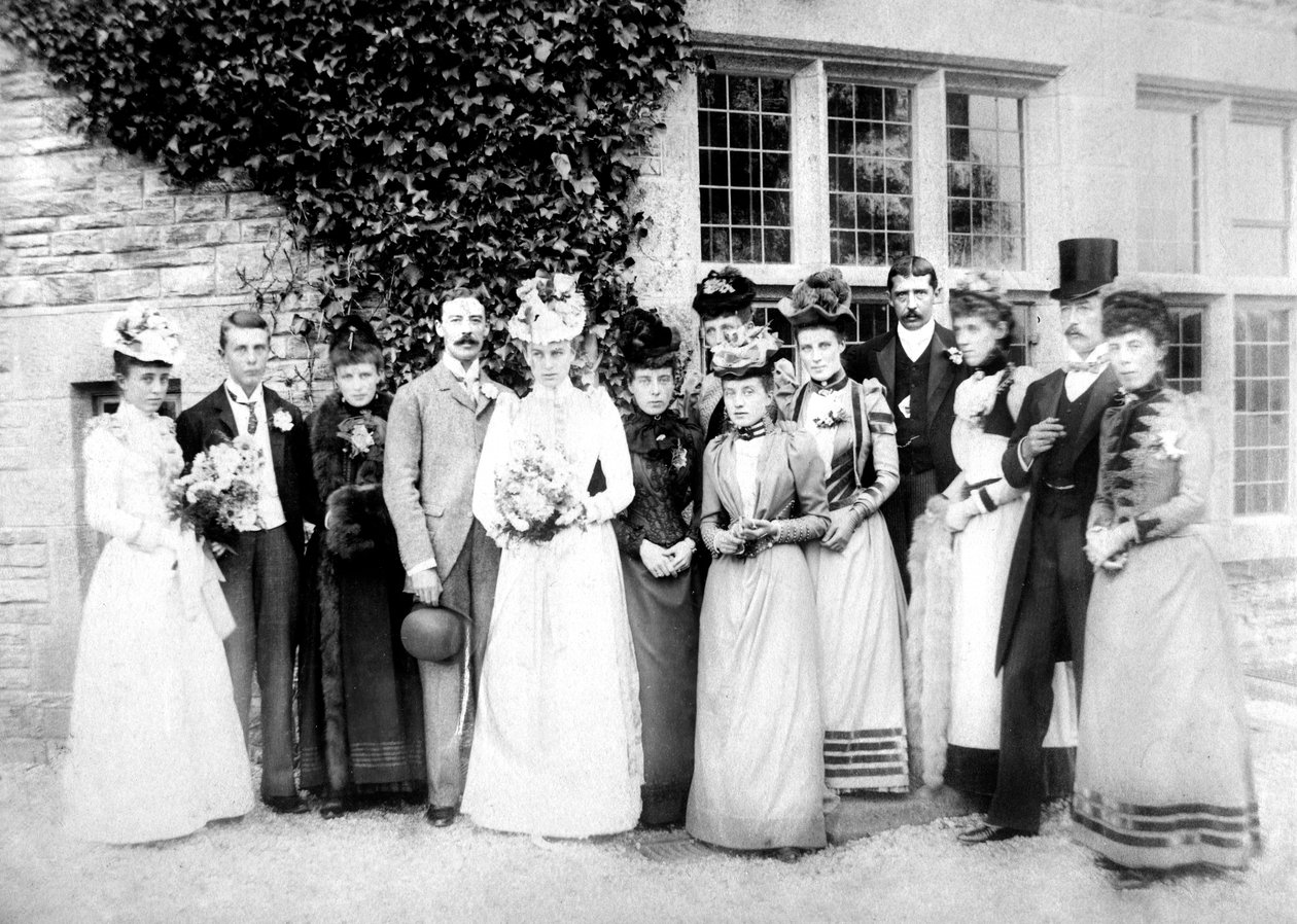 Aile Fotoğrafı, c1882 by Unbekannt